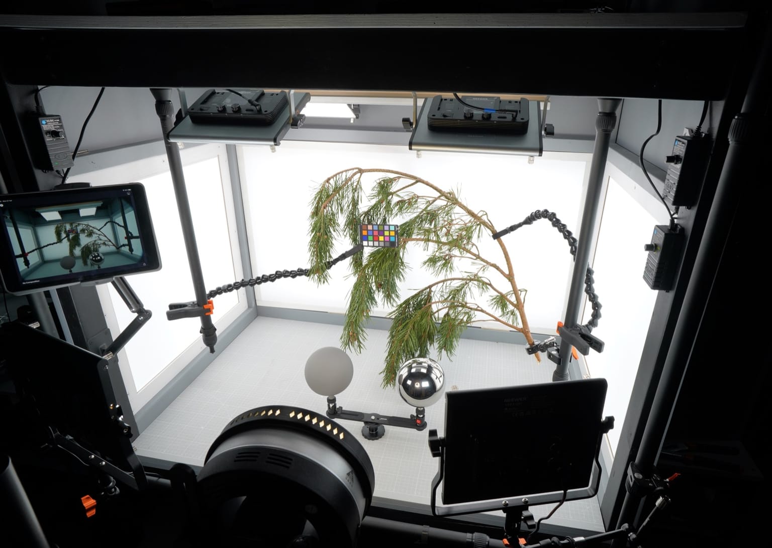 Branch rig inside the capture booth